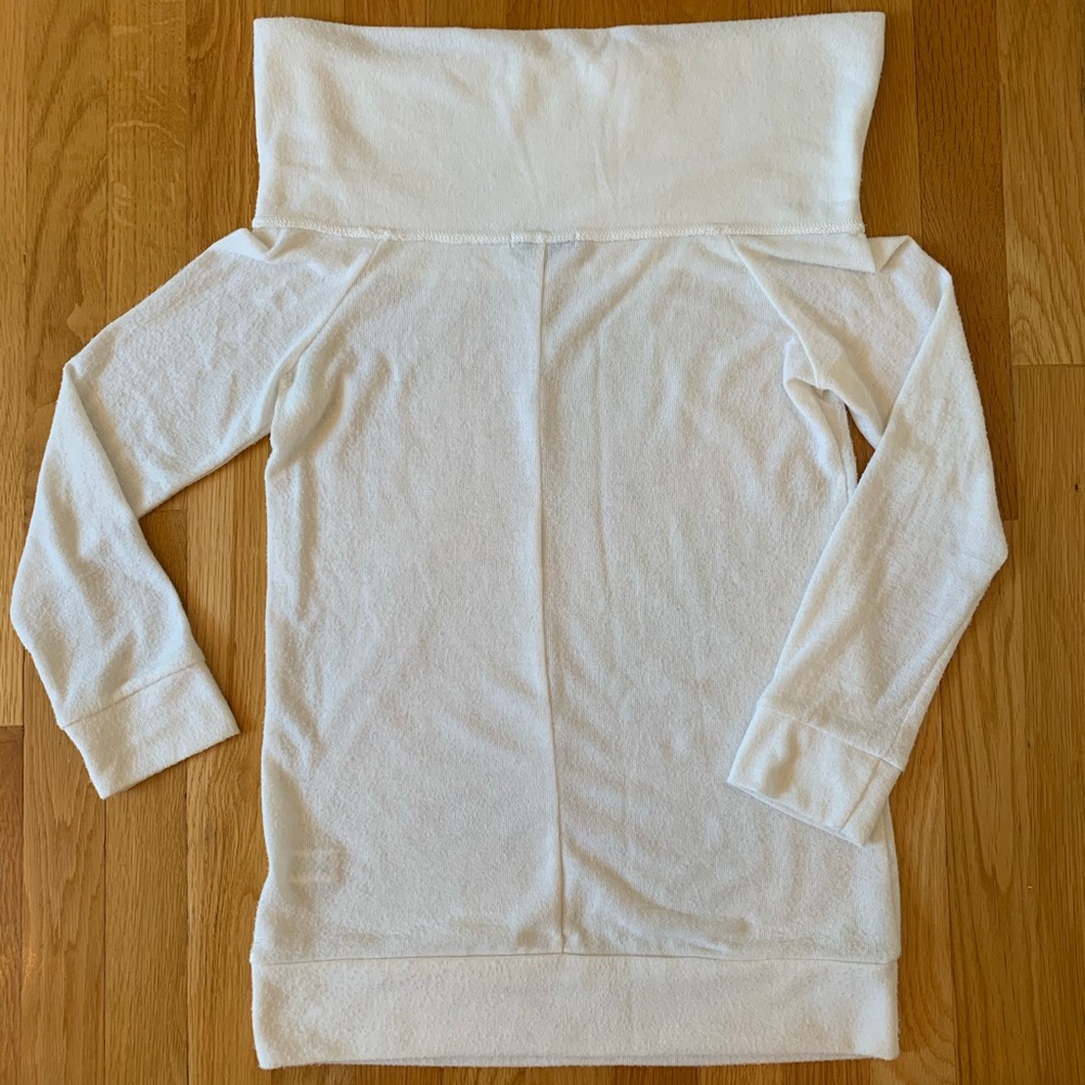 Soft Off Shoulder Top - Picture 4 of 4
